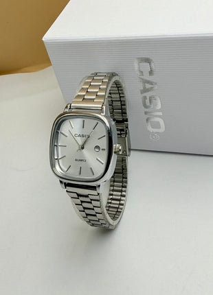 Montre Casio Rétro Chic Boîtier Carré